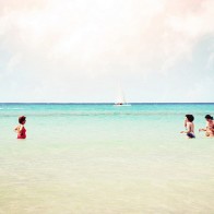 Playing-in-the-water-majorca-Luis Hernandez - D2k6.es Flickr: Luis Hernandez-D2k6.es
