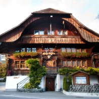 beersandbeans_hostelbookers_interlaken_featured